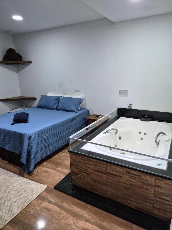 Quarto Duplo Deluxe com Banheira